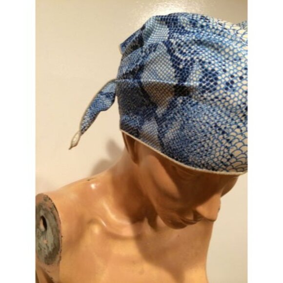 Vintage Snake Skin Print Head Scarf Blues & Off-White Triangular Design - Picture 5 of 5